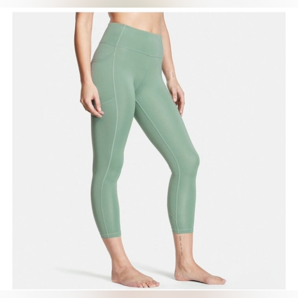 Victoria's Secret Mint Green Leggings Size 8